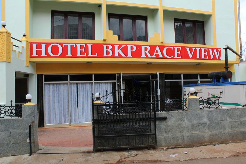 Bkp Race View Hotel Udagamandalam Exterior foto