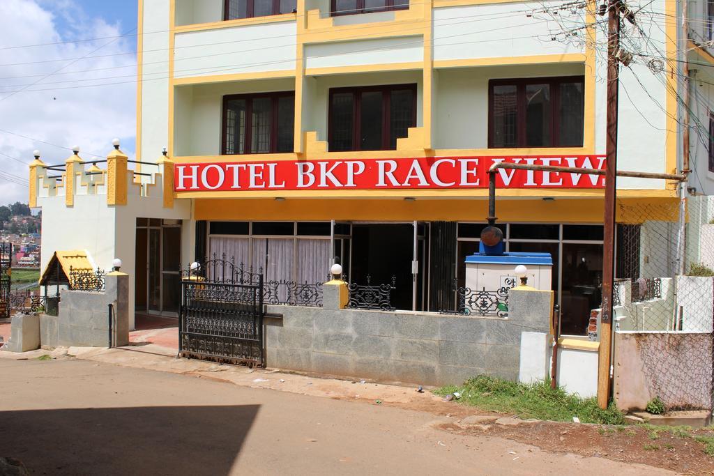 Bkp Race View Hotel Udagamandalam Exterior foto